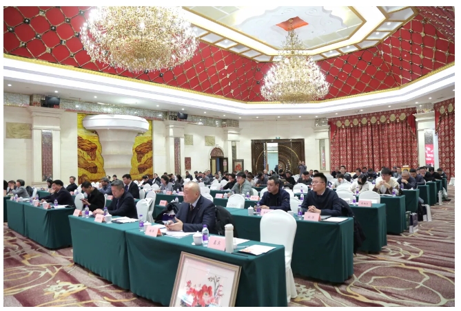 鼎龍｜周春東總經(jīng)理分享生產(chǎn)解決方案，丁根龍董事長(zhǎng)榮獲終身成就獎(jiǎng)